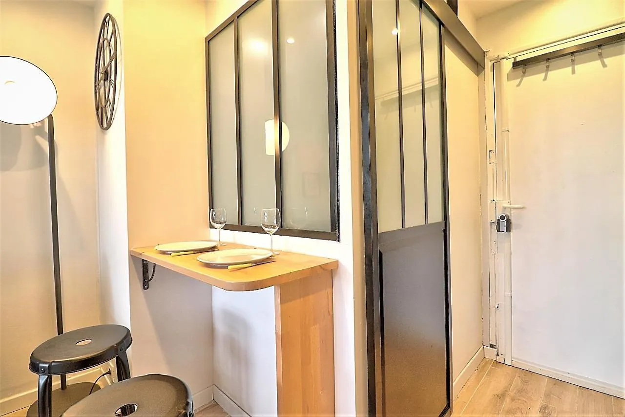 Studio 24H 24H Parking Terrasse Internet Toulouse Apartmán